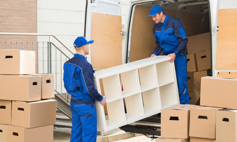 How do I find a reputable moving company in San Diego? (Concerns about reliability and cost)