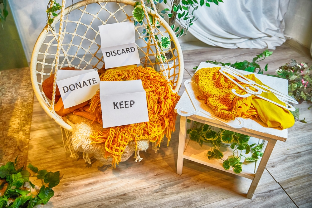 Preparing for a big move—especially a long-distance or luxury one—can be both exciting and overwhelming. With boxes, logistics, and coordination on your mind...